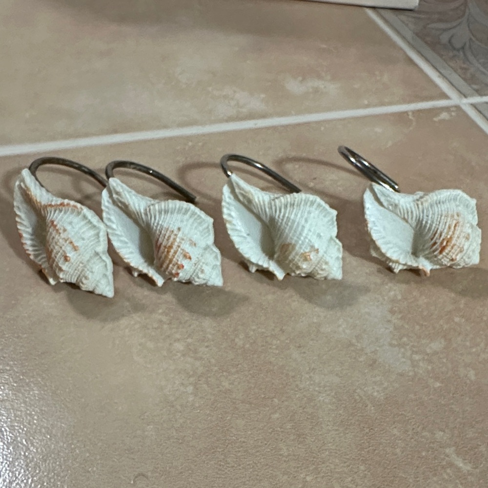 Seashell & Starfish Hooks PLUS 2 Shower Curtains. All Beach Theme - Picture 7 of 9
